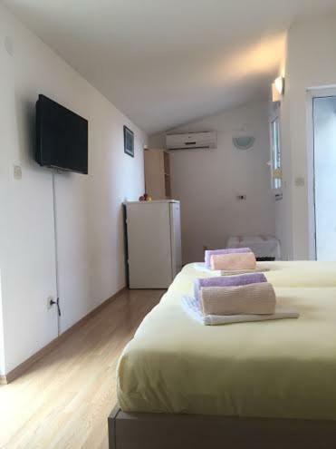 Pavlinovic Jure Apartment Makarska Exterior foto