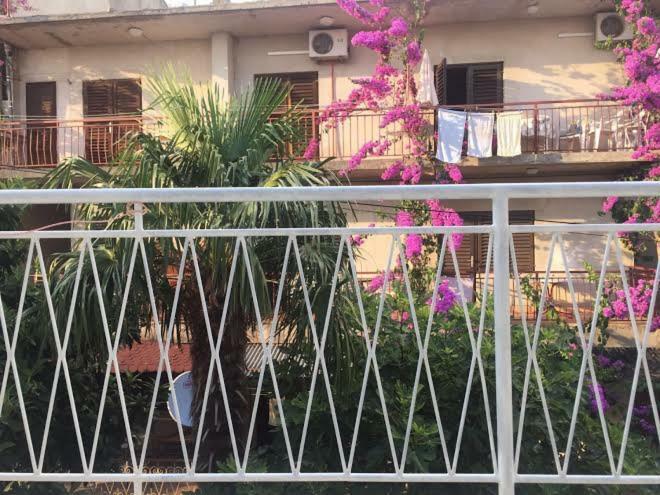 Pavlinovic Jure Apartment Makarska Exterior foto